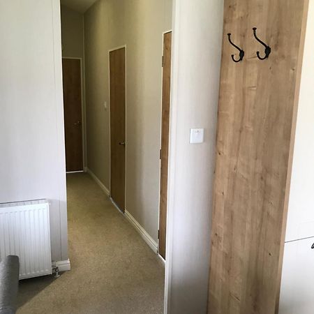 8 Birth Lodge On Cayton Bay Holiday Park Scarborough Bagian luar foto