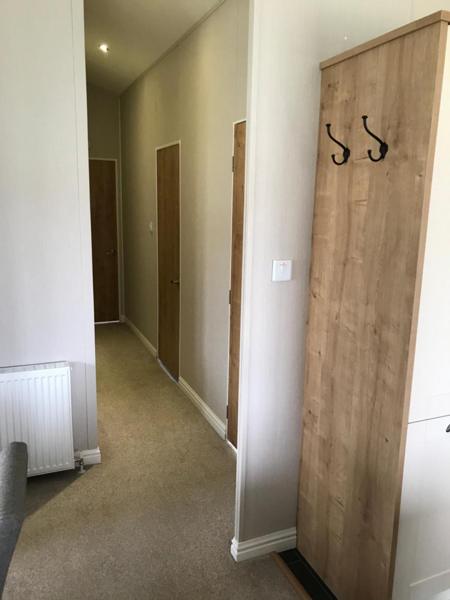 8 Birth Lodge On Cayton Bay Holiday Park Scarborough Bagian luar foto